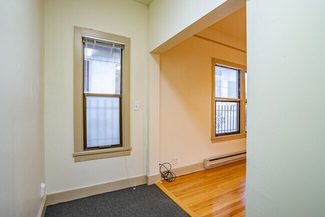 Photo - The Duke Apartments
