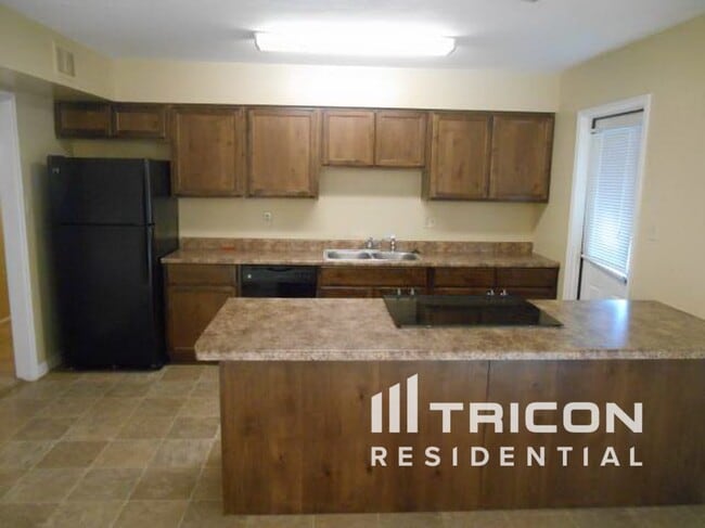 Building Photo - 4714 N 40th Ave Rental