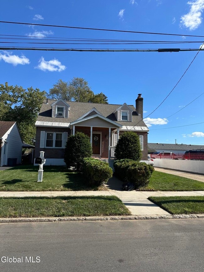 Photo - 6 Elliott Ave