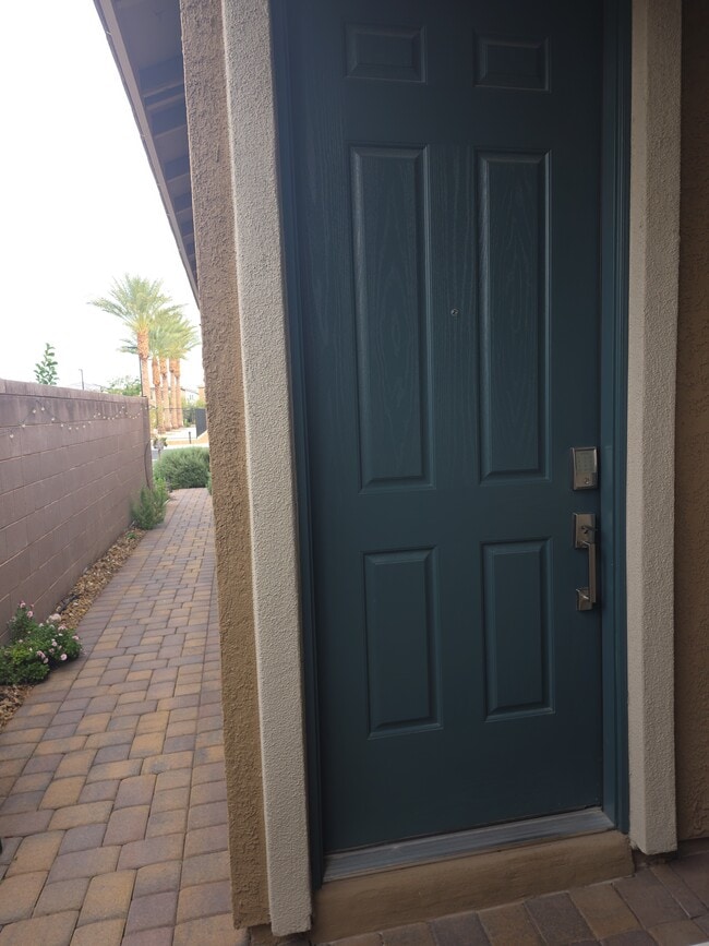 Photo - 1277 Ossa St