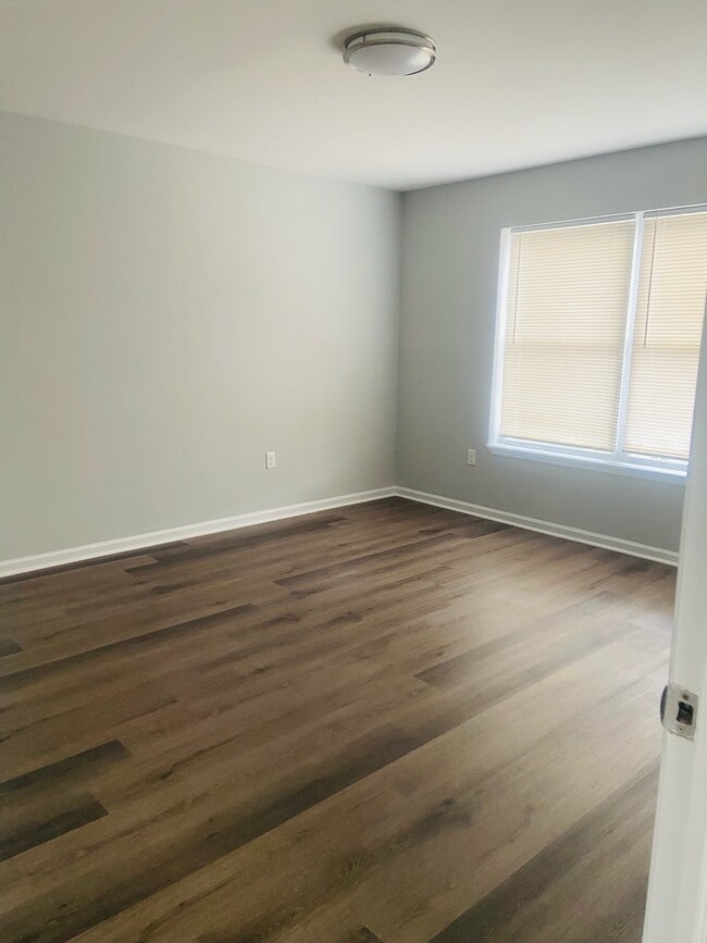 49-51-51 Rosa Parks Blvd Unit 1