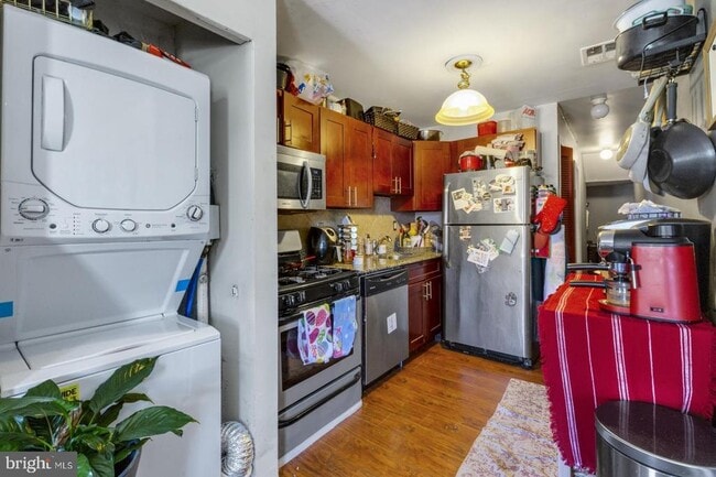 Photo - 238 W Girard Ave Unidad 2