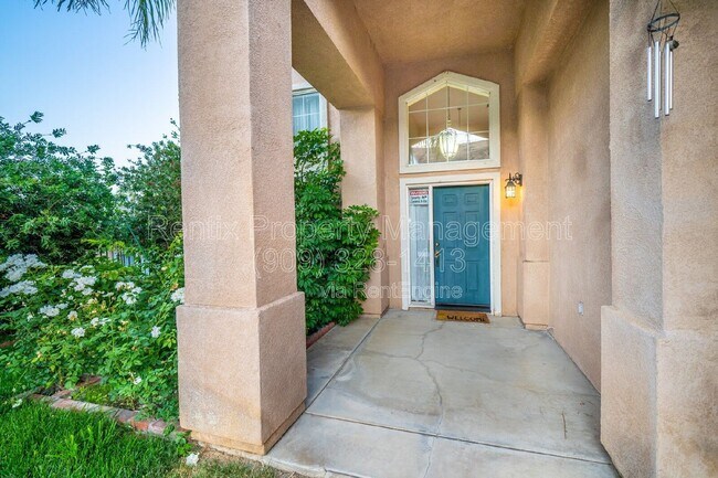 Photo - 3655 Shandin Dr