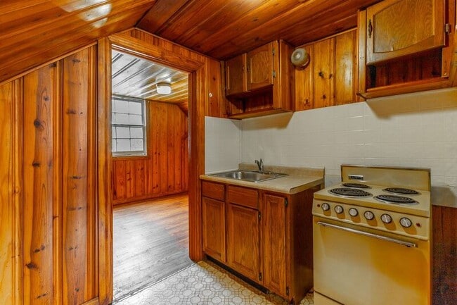 Photo - 538 Wando Dr Unit A