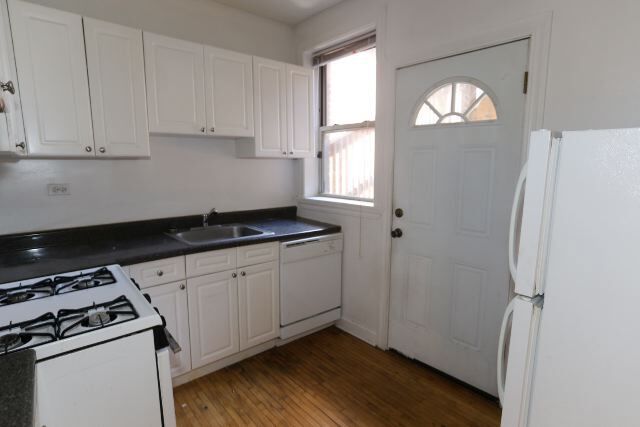 Photo - 633.5 W Barry Ave Unidad S3