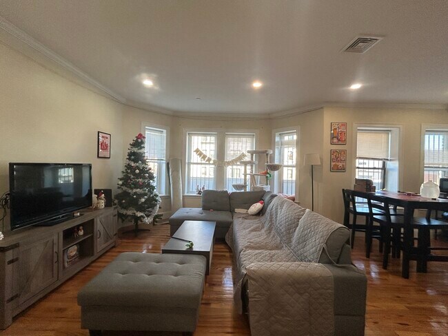 Photo - 201 Harvard Ave