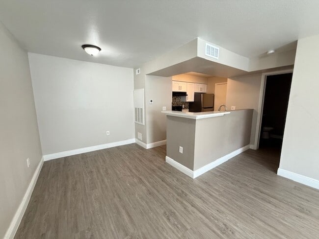 Photo - Parkway Blvd 3038-201 Lease Only Unit 201