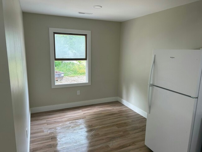 210 S Eaton St Unit 8
