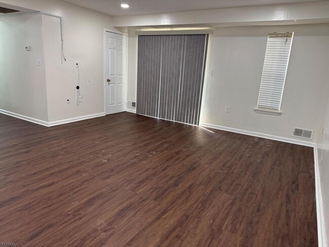 Photo - 751 Summer Ave Unit 1D