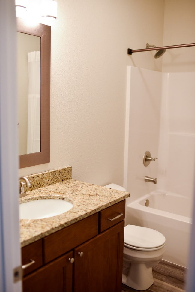 Photo - 1104 N 11th St