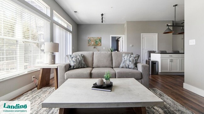 Photo - 41 E 9th Ave Unidad 3-200.1412114