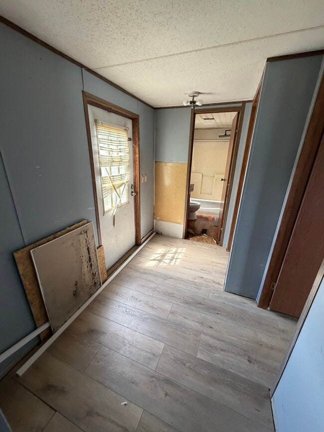 Photo - 157 Goodlett Dr