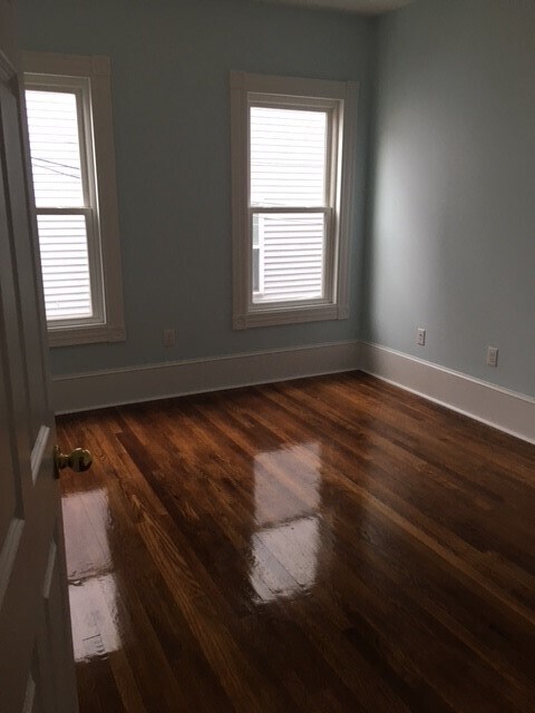 5 Dalrymple St Unit 1
