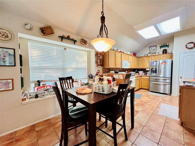 Photo - 2804 Hereford Rd