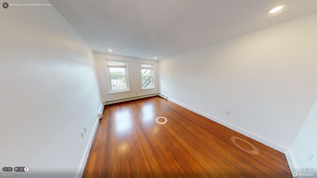 Photo - 322 Tappan St Unit 4