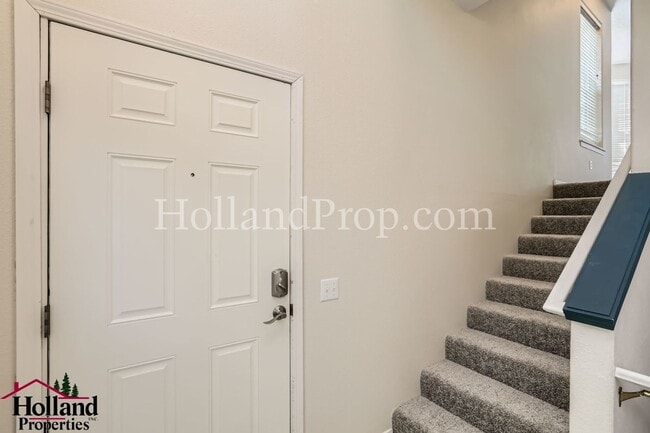 Photo - Beautiful End-Unit Townhome with 3 Bedrooms, 3 Full Baths & Private Outdoor Living