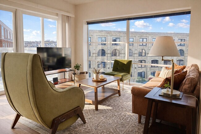 Photo - 1640 N Water St Unit ID1379064P