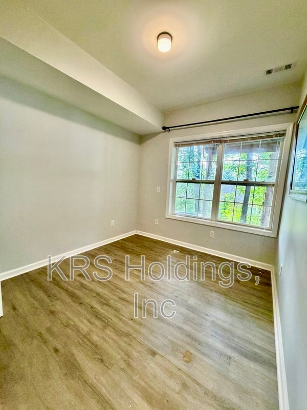 Photo - 1023 Carrington Pl