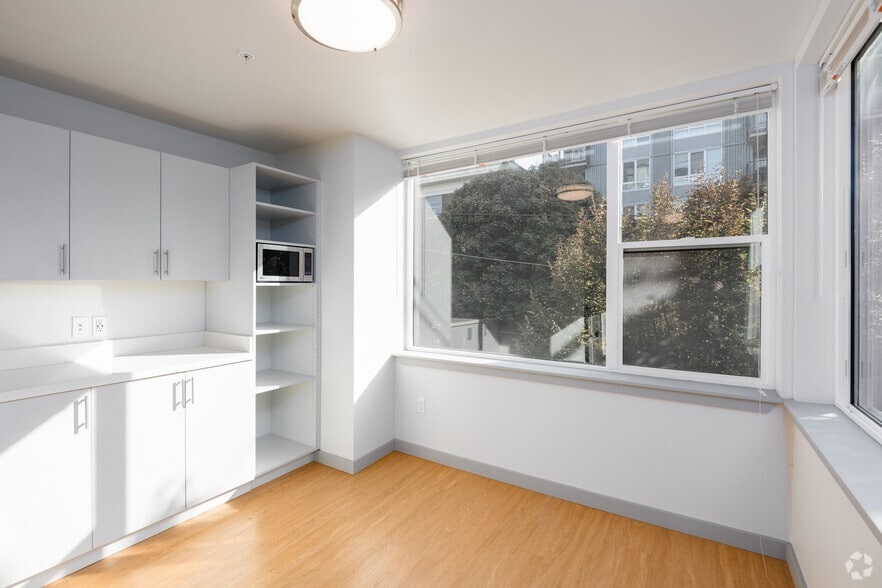 Standard Corner Unit