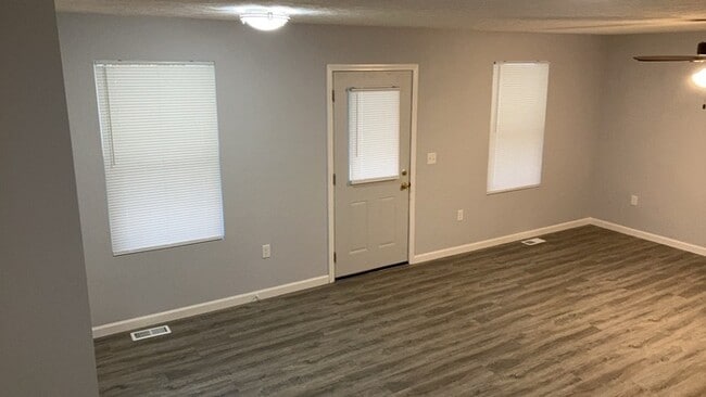 Photo - 2025 Culver Ave