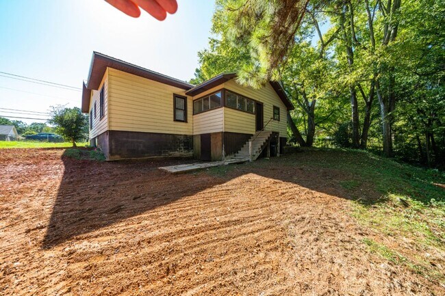 Photo - Plenty of Space Inside & Out – 4BR/2BA in ...