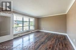 Photo - 10 Collier Rd N