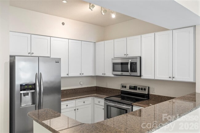 Photo - 1315 East Blvd Unit 424