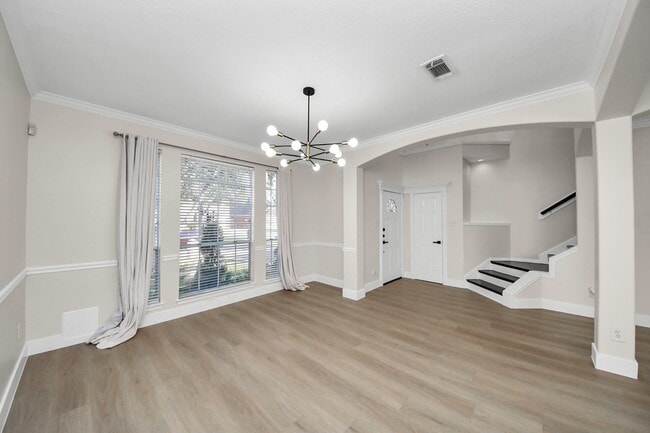 Photo - 811 Childers Ct