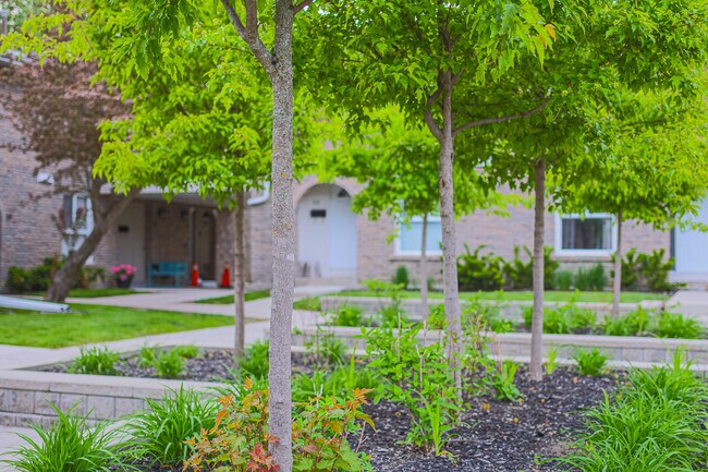 Photo - Creekside Townhomes
