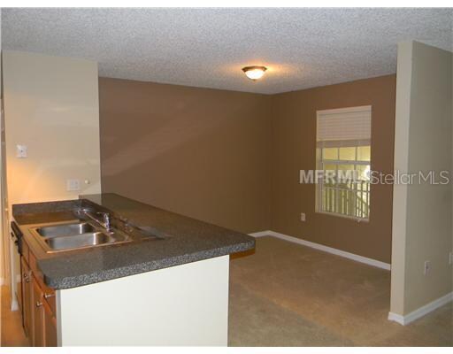 Photo - 214 Lake Parsons Green