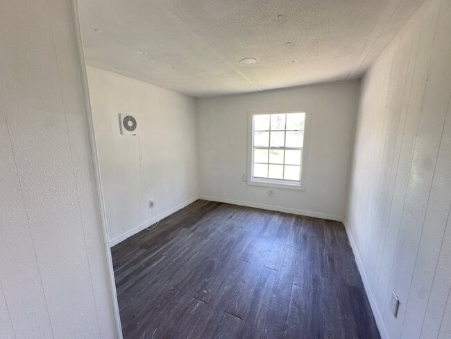 Photo - 1491 N 15th St