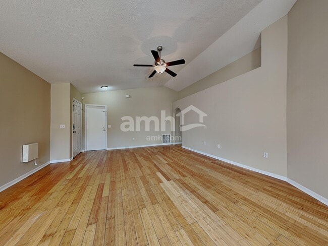 Photo - 30107 Rattana Ct