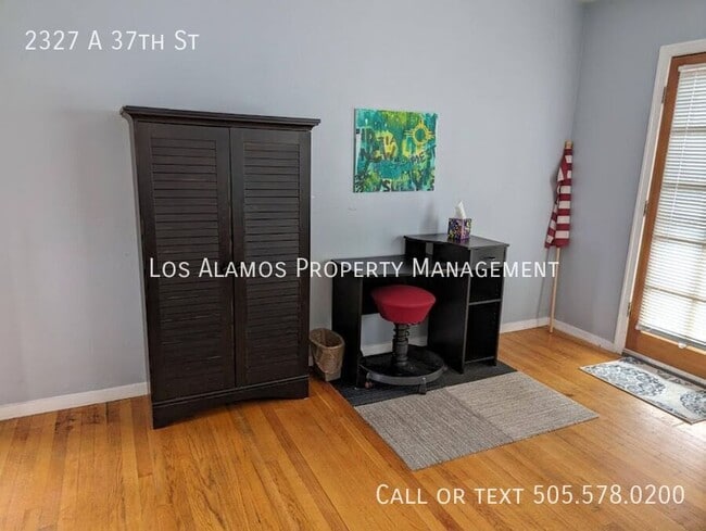 Photo - 2327 37th St