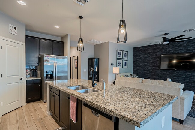 Photo - 9733 W Southgate Ave