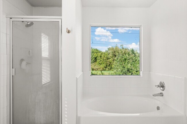 Building Photo - 3510 Lanesborough Dr Rental