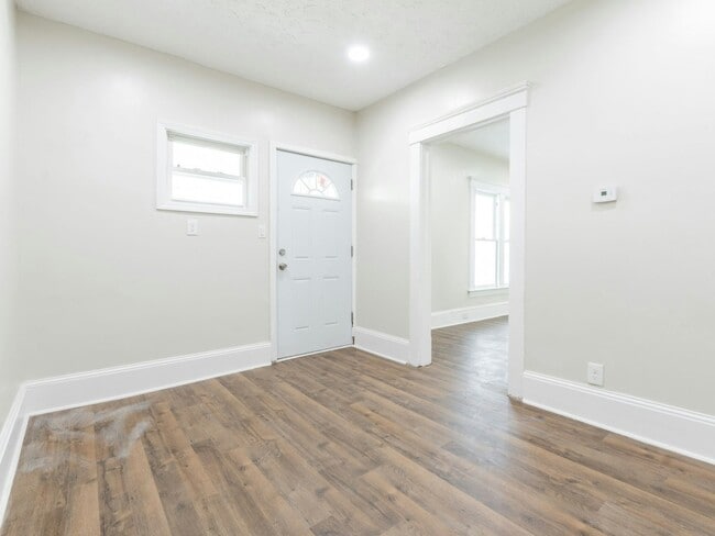 Photo - 6709 Lawn Ave