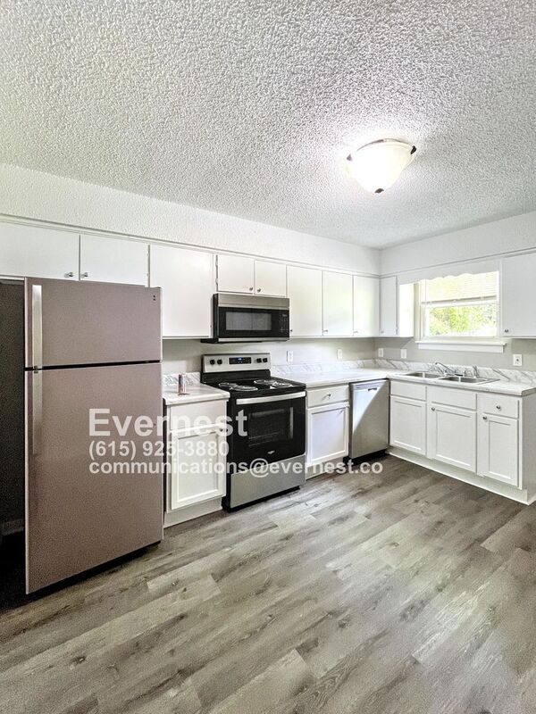 Photo - 1176 Sioux Terrace