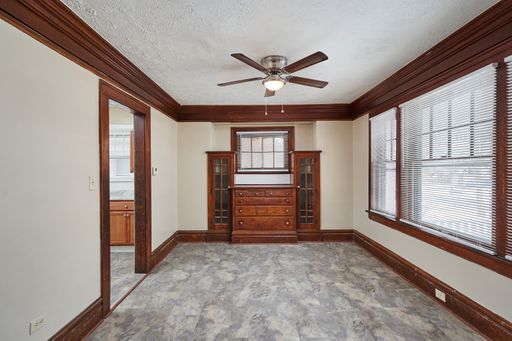 Photo - Large remodeled 4 bed 1 bath in West Akron !