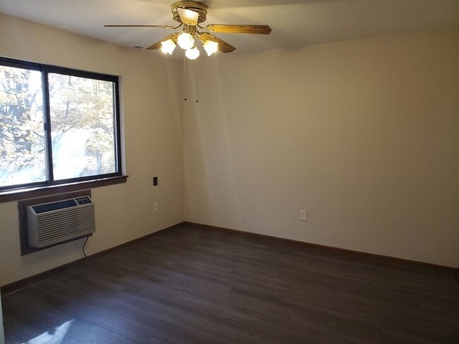 Photo - Fabulous 2 bed 2 bath Sunderland Heights C... Unit 21