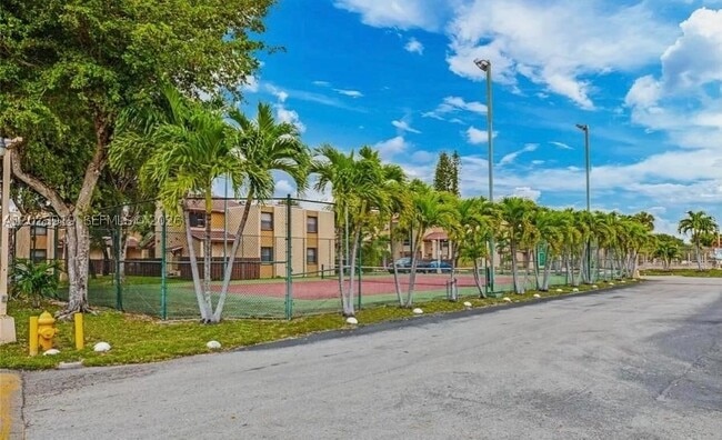Photo - 341 W Park Dr Unit 103-15