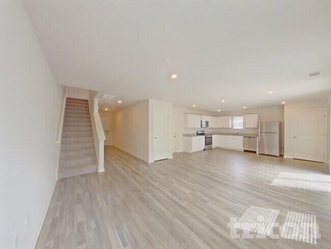 Photo - 507 Dayspring Dr