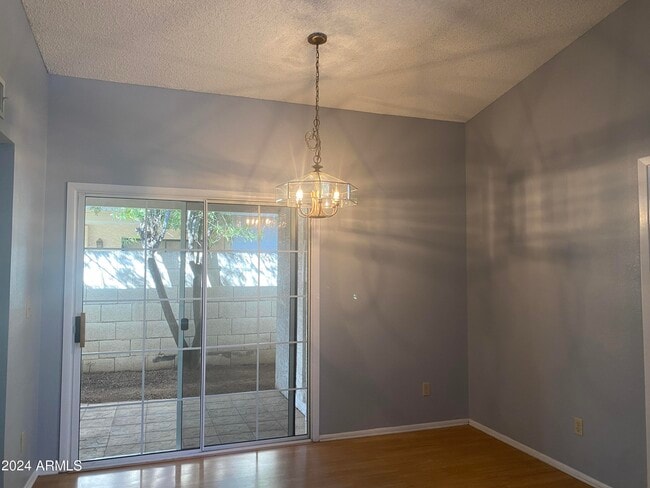 Photo - 510 W Fellars Dr
