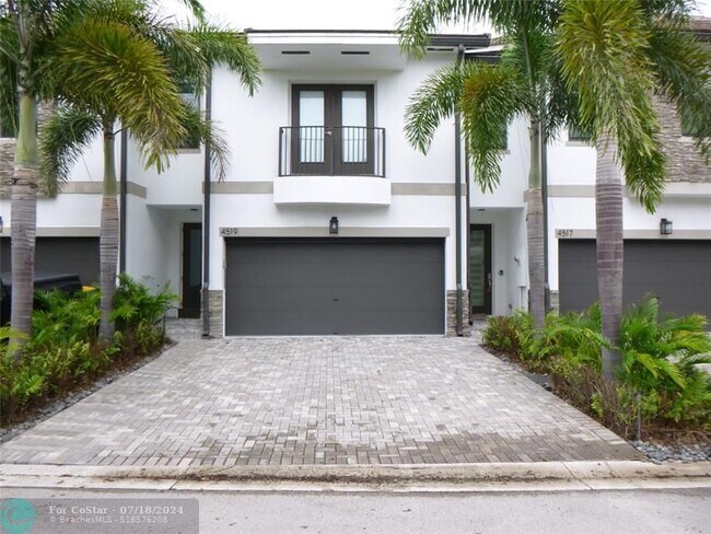 Photo - 4519 E Aqua Bella Ln