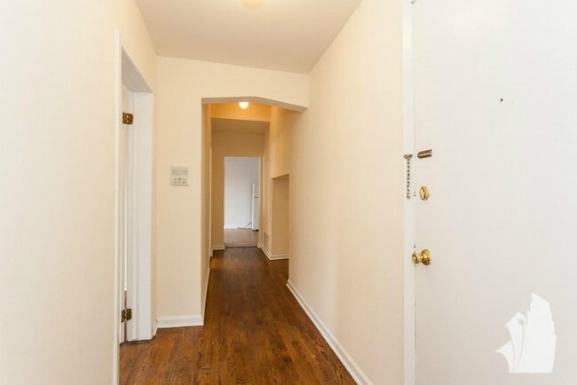 Photo - 2323 N Kedzie Blvd