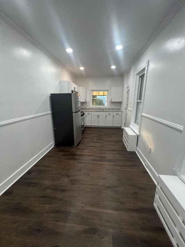 Photo - 1544 N 10th St