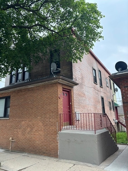 Photo - 10401 S Ewing Ave