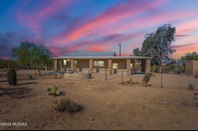 Building Photo - 3950 W Camino del Toro Rental
