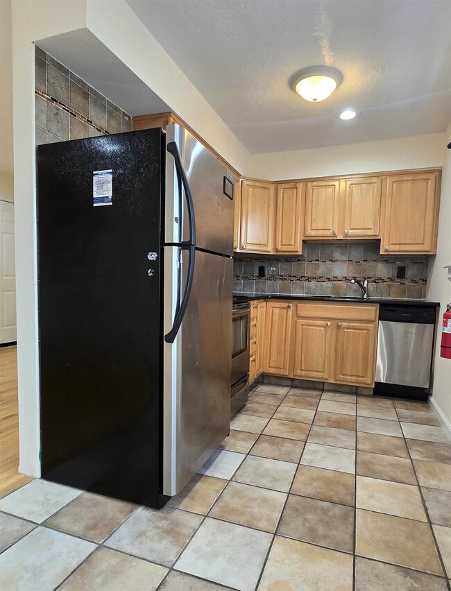 Photo - 6405 Durham Ave Unit 1B