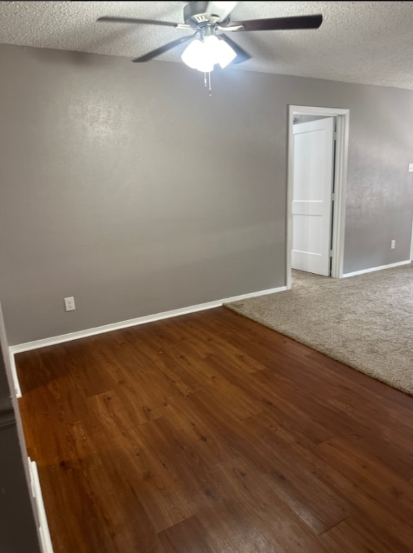 Photo - 2114 E Marshall Ave Unit 209