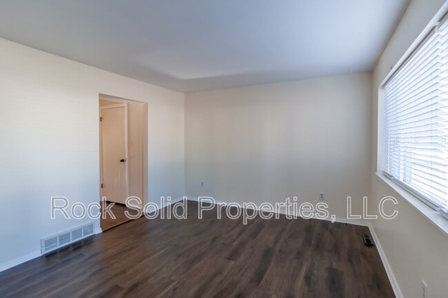 Photo - 1203 Crook Ave